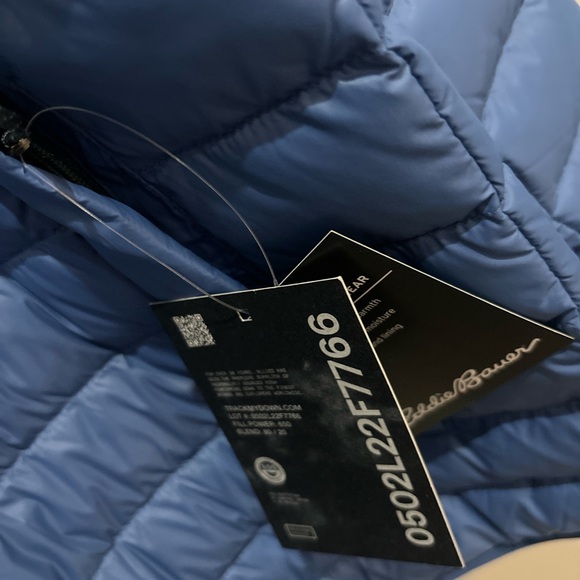 Eddie Bauer men’s 650 fill power down jacket - Picture 5 of 7